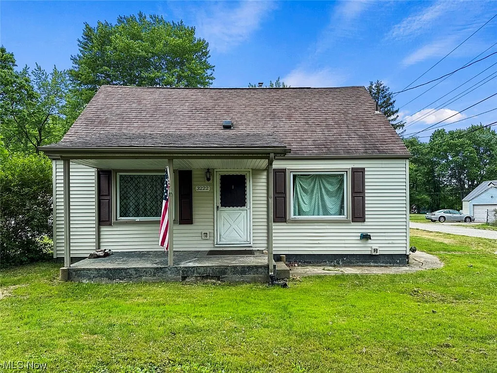3222 Bell Wick Rd photo 1