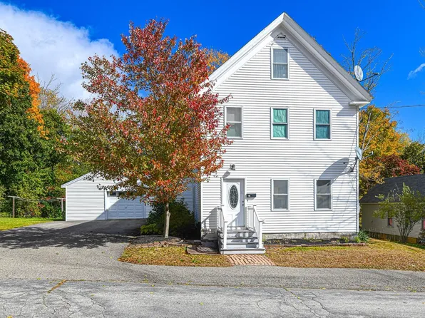 31 Glen Street, Farmington, NH 03835