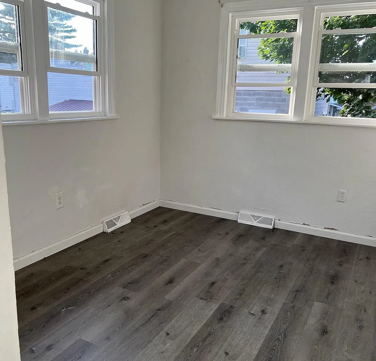 2 bed, $1,050 — Photo 4