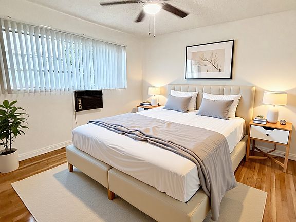 5th image of 956 Wilcox Ave #2dc2354a8