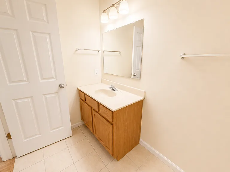 3306-3308 Dove Dr — Photo 9