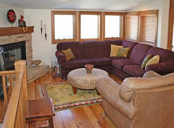 4th image of 1018 Lowell Ave