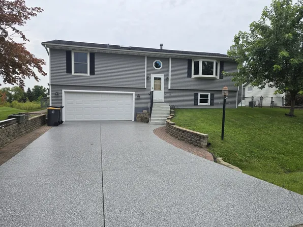 4003 Franklin St, Zion, IL 60099
