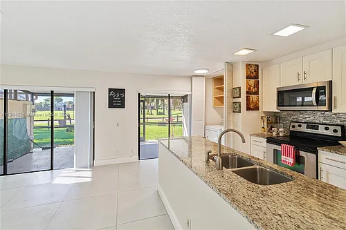 1660 W Golfview Dr Photo 1