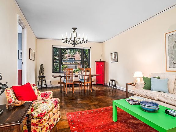 3rd image of 225 E 74th St APT 3G