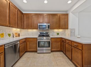 Bridgeport, San Diego, CA 92127