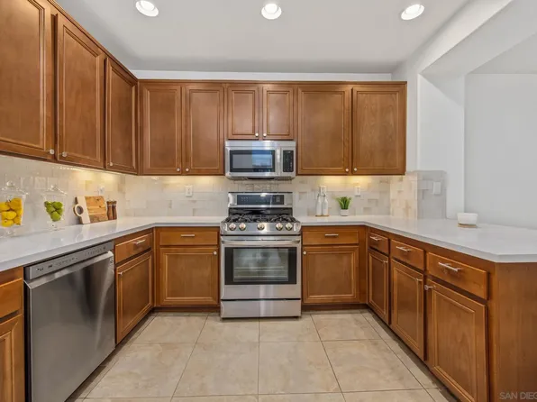 16913 Laurel Hill Ln Unit 133, San Diego, CA 92127