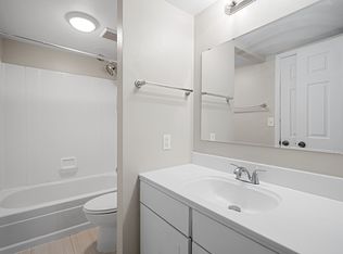 502 Briarhill Ct, Ballwin, MO