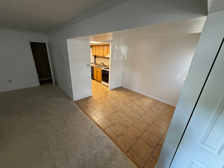 2904 State Hill Rd #F9 — Photo 8