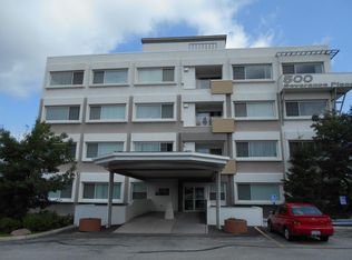 Severance Place Condominiums, Cleveland, OH 44118