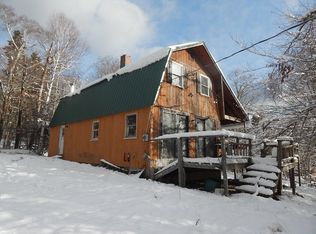 17 W Birch Ln, Beaver Cove, ME 04441