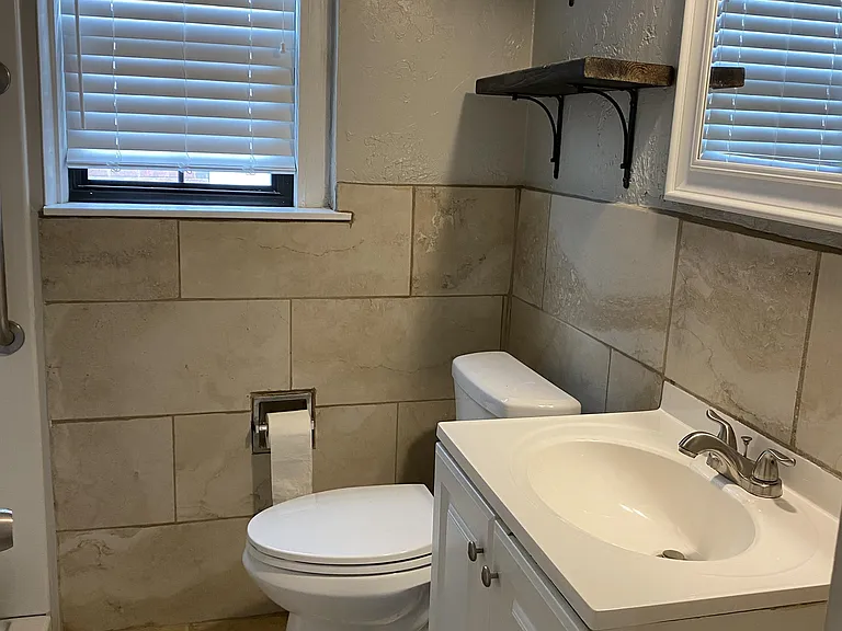3715 N Hartford St — Photo 11