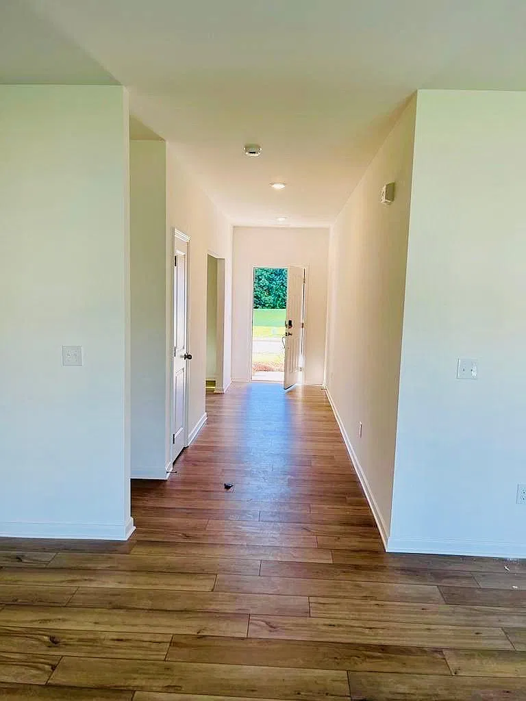 1598 Hay Patch Ln — Photo 2