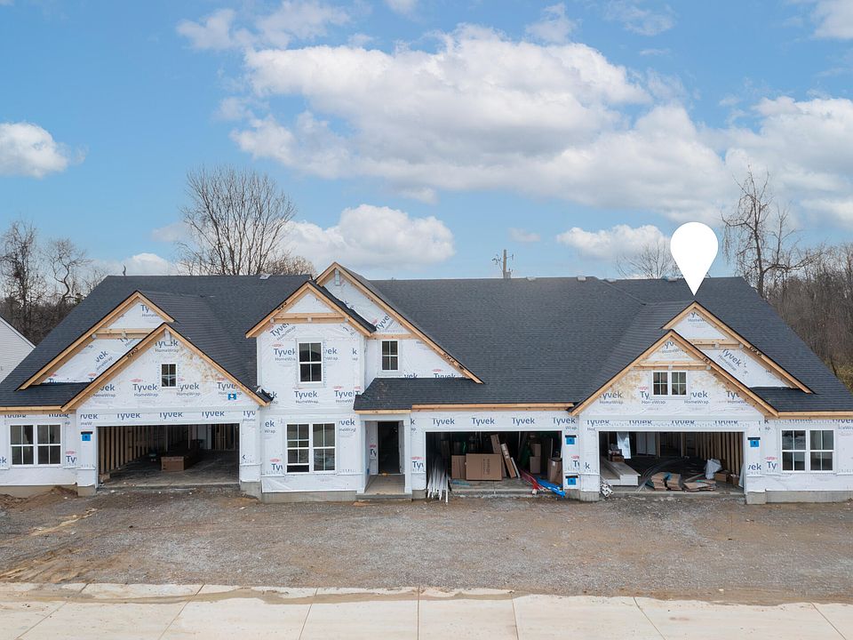 2nd image of 857 Amesbury Dr