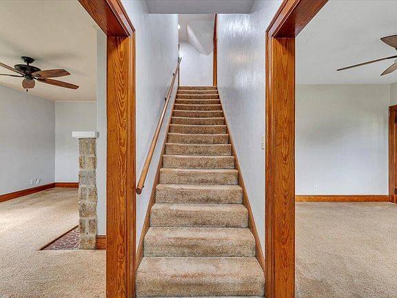 2nd image of 408 Liberty Rd NE