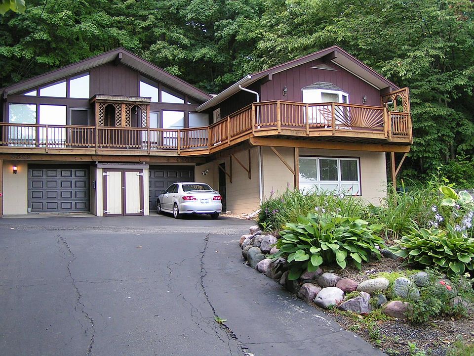 Townhouse 
