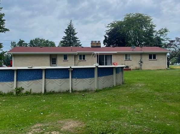 1131 W Sanilac Rd, Sandusky, MI 48471