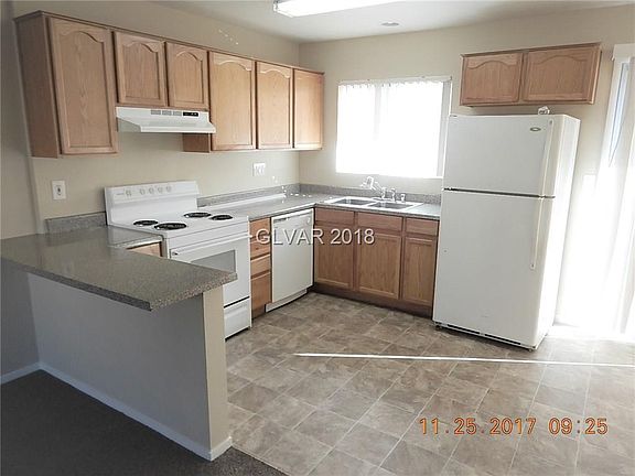 5th image of 5227 Greene Ln APT D