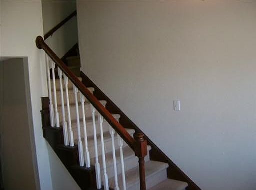 4th image of 3801 Deercreek Ln