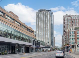 155 Yorkville Ave #1013, Toronto, ON M5R 0B4