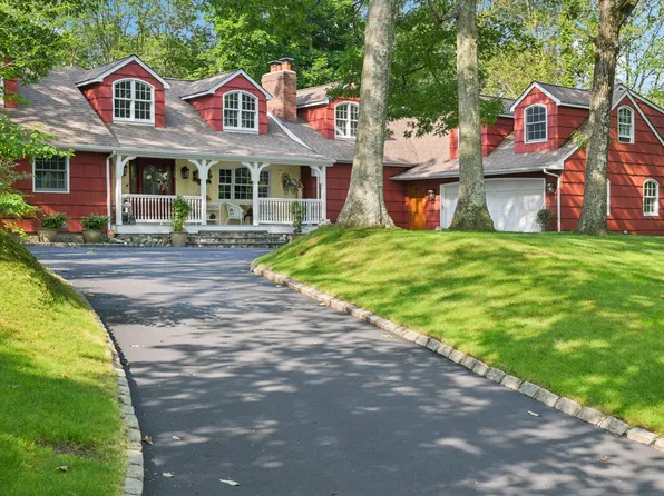 48 Bunkerhill Drive, Huntington, NY 11743
