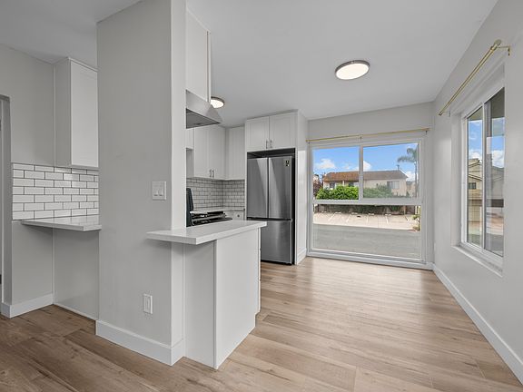 2nd image of 4152 Mississippi St APT 5