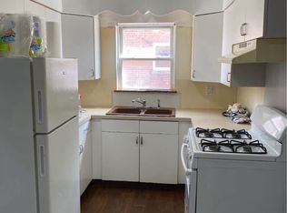 37 Eagan Dr APT 4, Buffalo, NY 14218