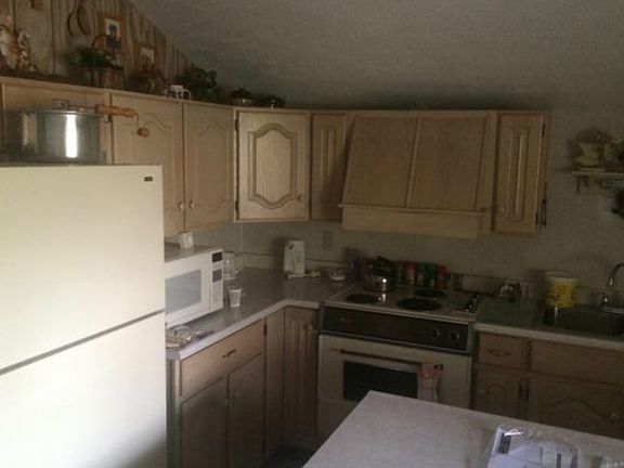 3rd image of 1037 W Mount Tabby Dr #15