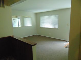 47121 Harry Ave, Shelby Township, MI 48317