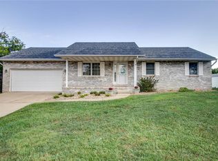 113 Quail Run, Bethalto, IL 62010
