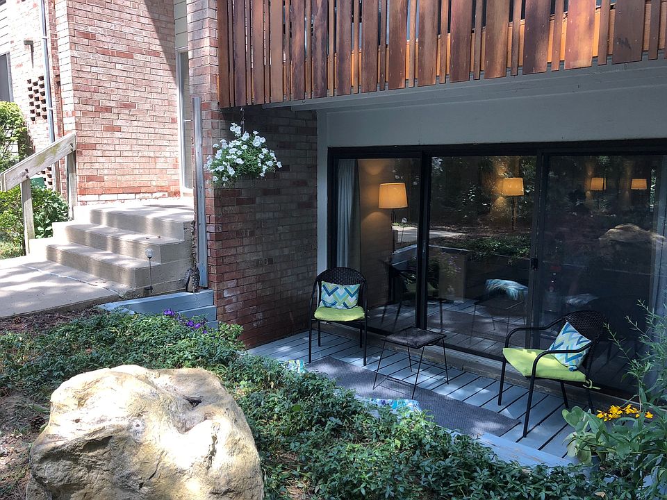1st image of 2126 Pauline Blvd APT 103