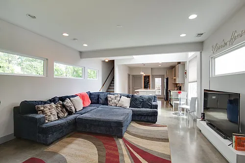 1200 Meharry Blvd Photo 1