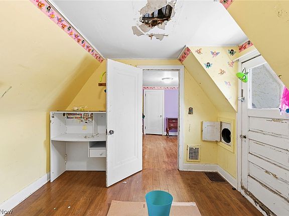 24th image of this home