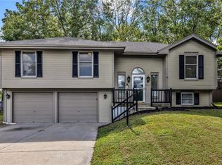 4235 NW 78th St, Kansas City, MO 64151