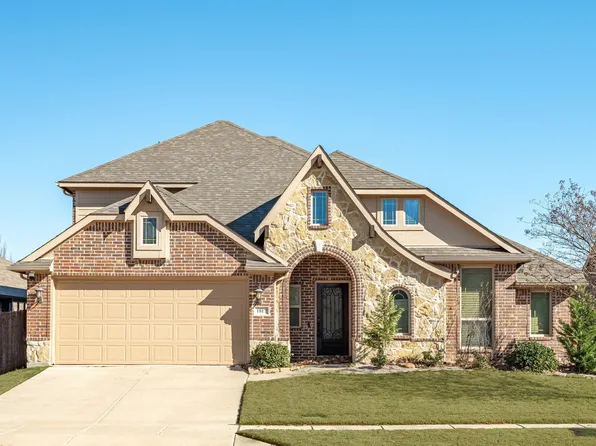 1017 Ponderosa Dr, Aubrey, TX 76227