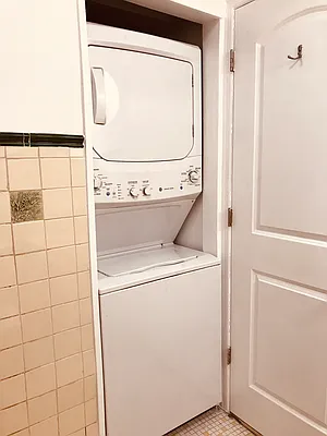 Rented by Owner | media 37