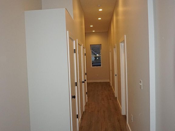 5th image of 5904 Denison Ave #5902