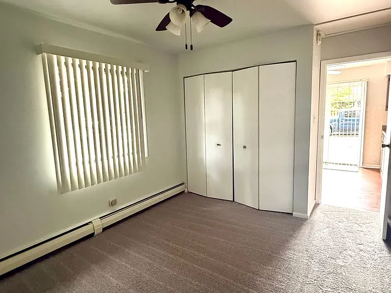 14723 Kilpatrick Ave — Photo 6