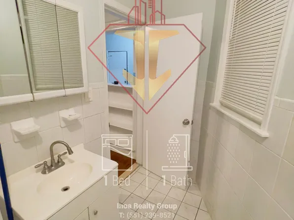 1508 Summit Avenue image 9 of 14