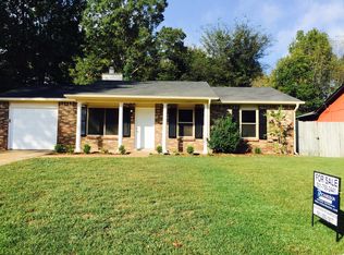 11818 Doe Run Dr, Little Rock, AR 72209