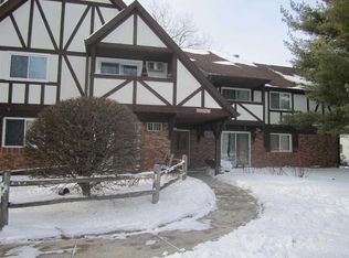 7401 Century Pl APT 1, Middleton, WI 53562