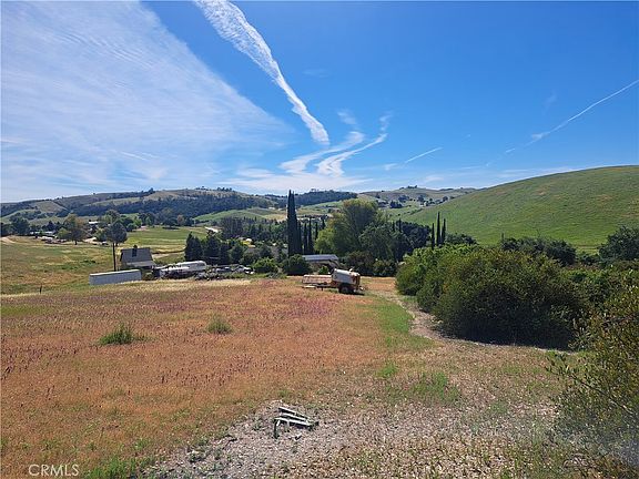 3rd image of 4286 E Highway 41