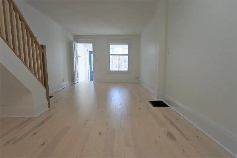 19A Hiawatha Rd - Main — Photo 2