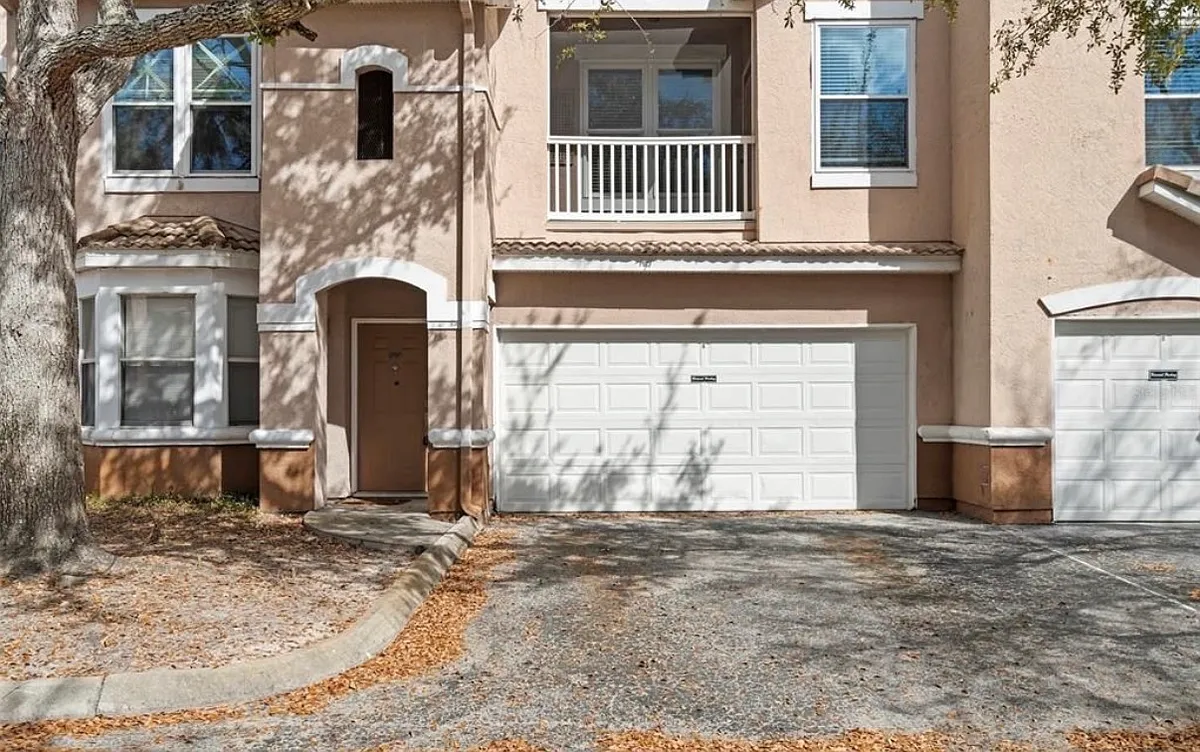 Building Photo - 10416 Villa View Cir