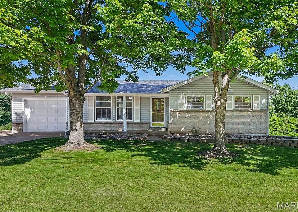 1st image of 308 Marilyn Dr