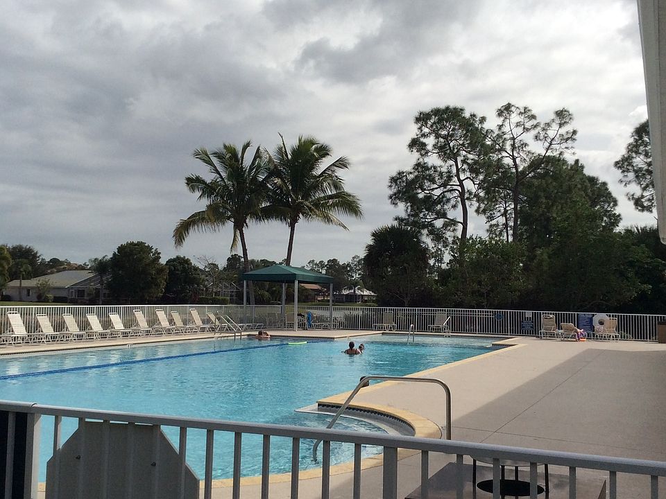 2nd image of 7780 Woodbrook Cir APT 2