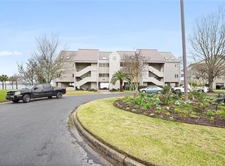 407 Mariners Is, Mandeville, LA 70448