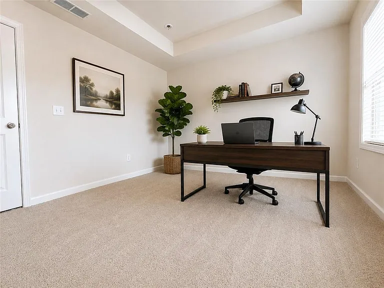 1207 Lavista Cir — Photo 19