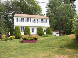 11 Carson Cir, Nashua, NH 03062