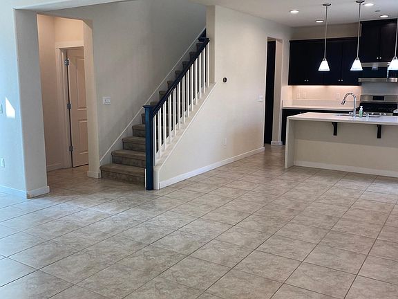 2nd image of 4905 Regatta Ct